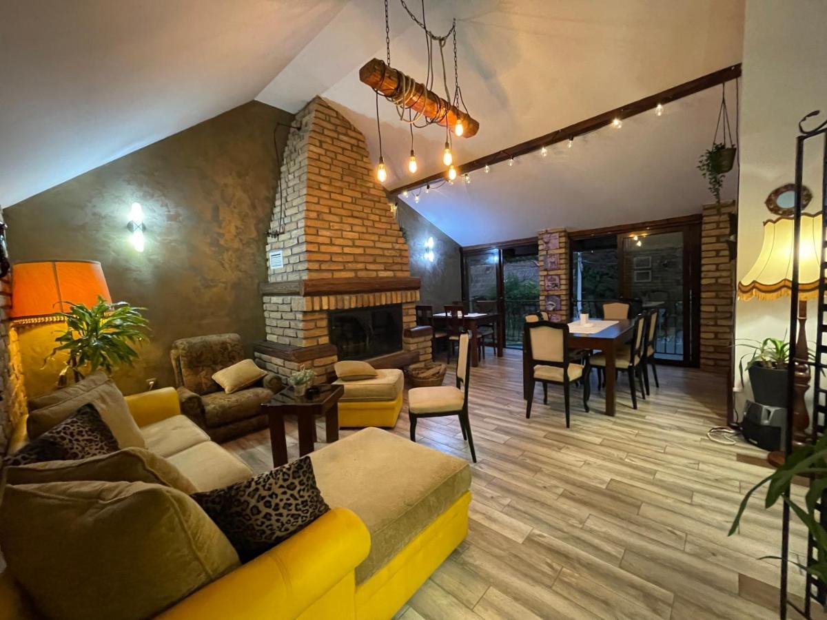 Tepic Garni Hotel Temerin község Kültér fotó