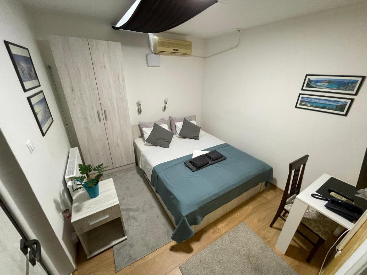 Tepic Garni Hotel Temerin község Kültér fotó
