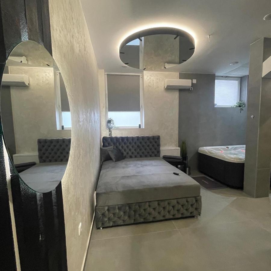Tepic Garni Hotel Temerin község Kültér fotó
