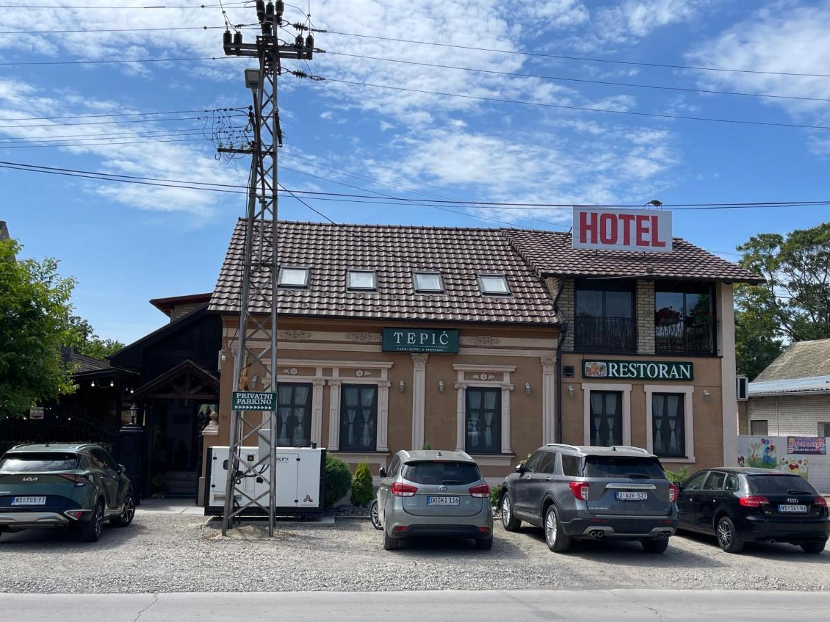 Tepic Garni Hotel Temerin község Kültér fotó